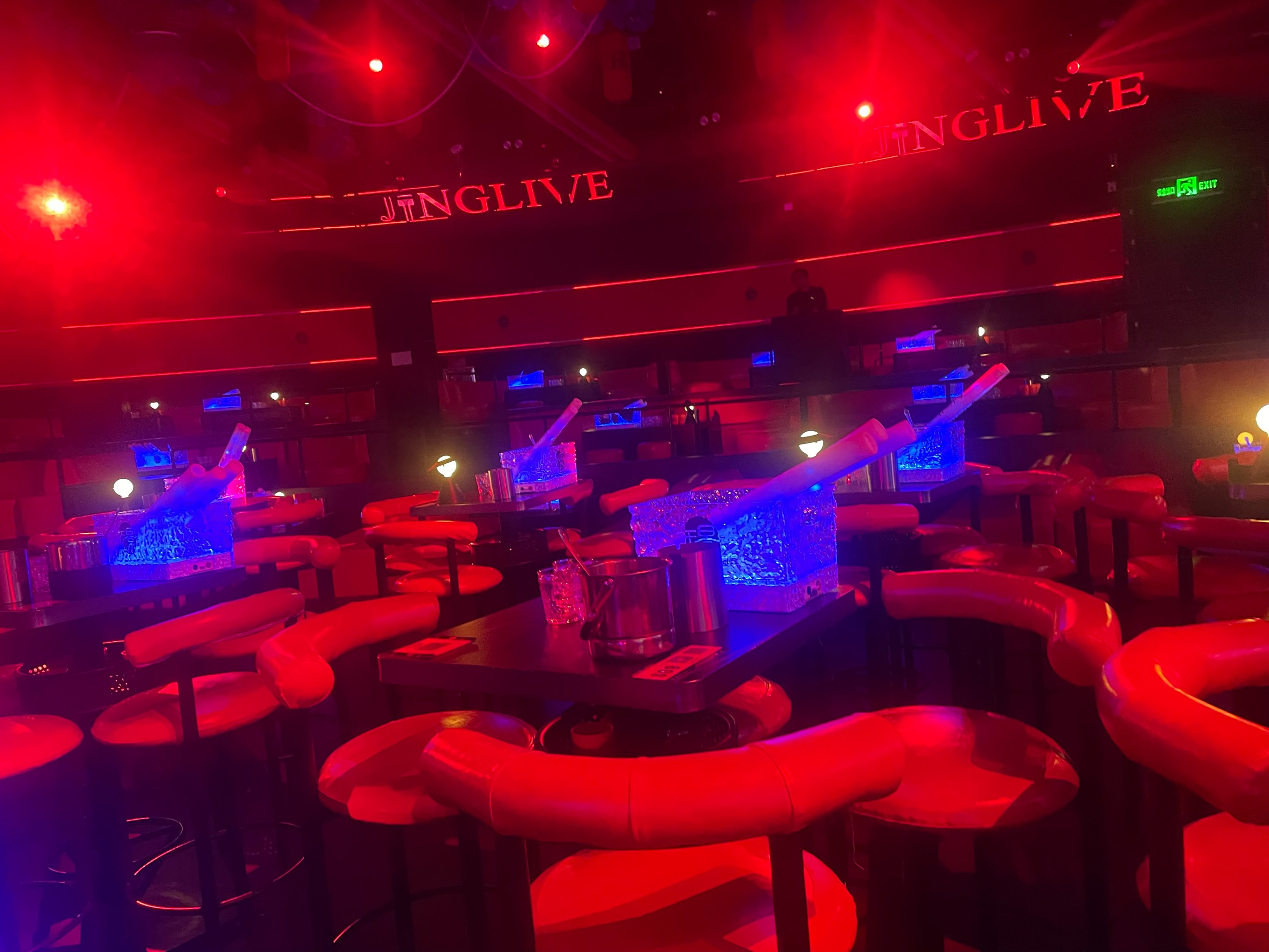 茂名商务KTV攻略指南-茂南区ktv预订